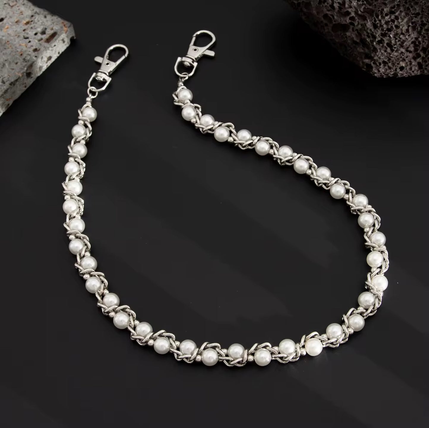 Pearl and Silver Wallet Chain
